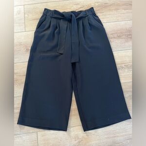 Lululemon Athletica Black High Waist w/Tie Wide Leg Dress Pants -Size 10. NWOT